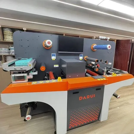 A Xinsen Package új csúcskategóriás digitális nyomtatóberendezést dob ​​piacra, és ezzel a testreszabott csomagolás új korszakát vezeti be.